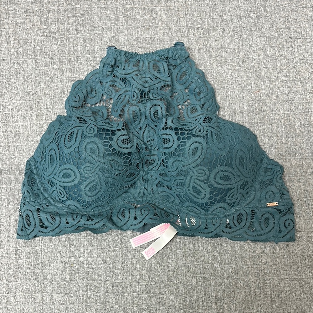 Victoria’s Secret pink brunette size extra large with underwire